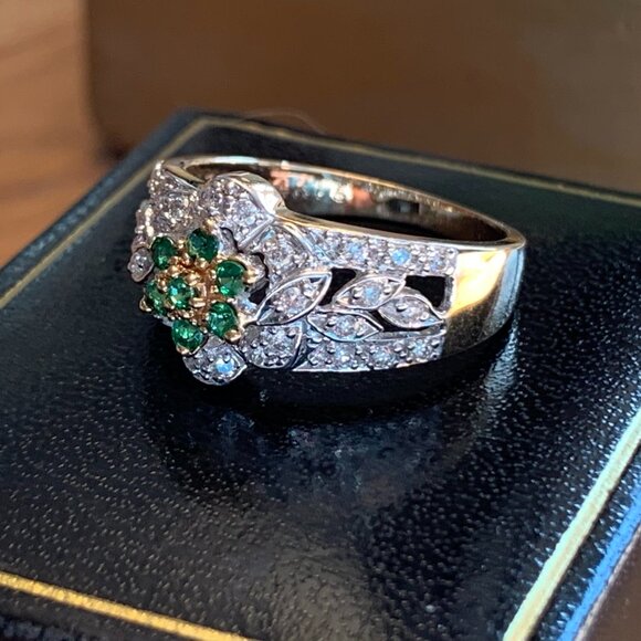 Tsavorite Garnet Diamond 14K Gold Ring Flower Leaves New Old Stock Sz 8 J667 - Picture 3 of 7